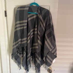 Siizu Luxe Poncho